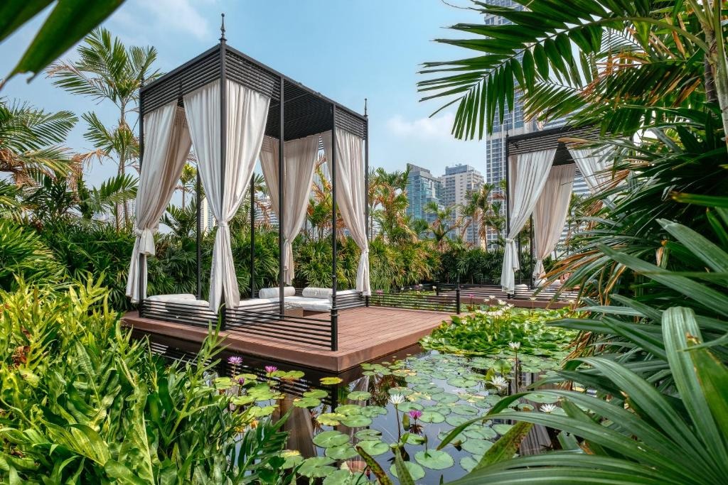 هتل موون پیک سوخومویت